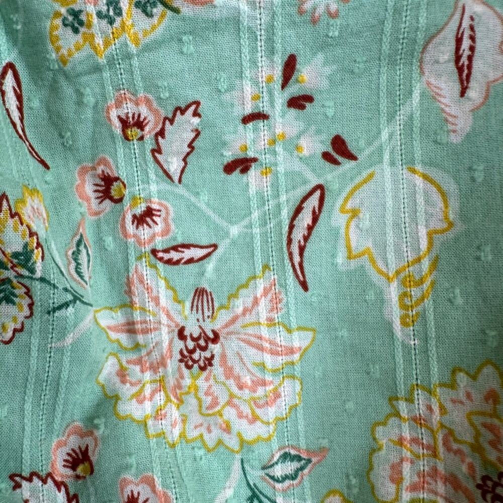 Torrid Top Women Plus 4X Blouse Cottage Boho Floral Summer Office Regency Green - Picture 7 of 12